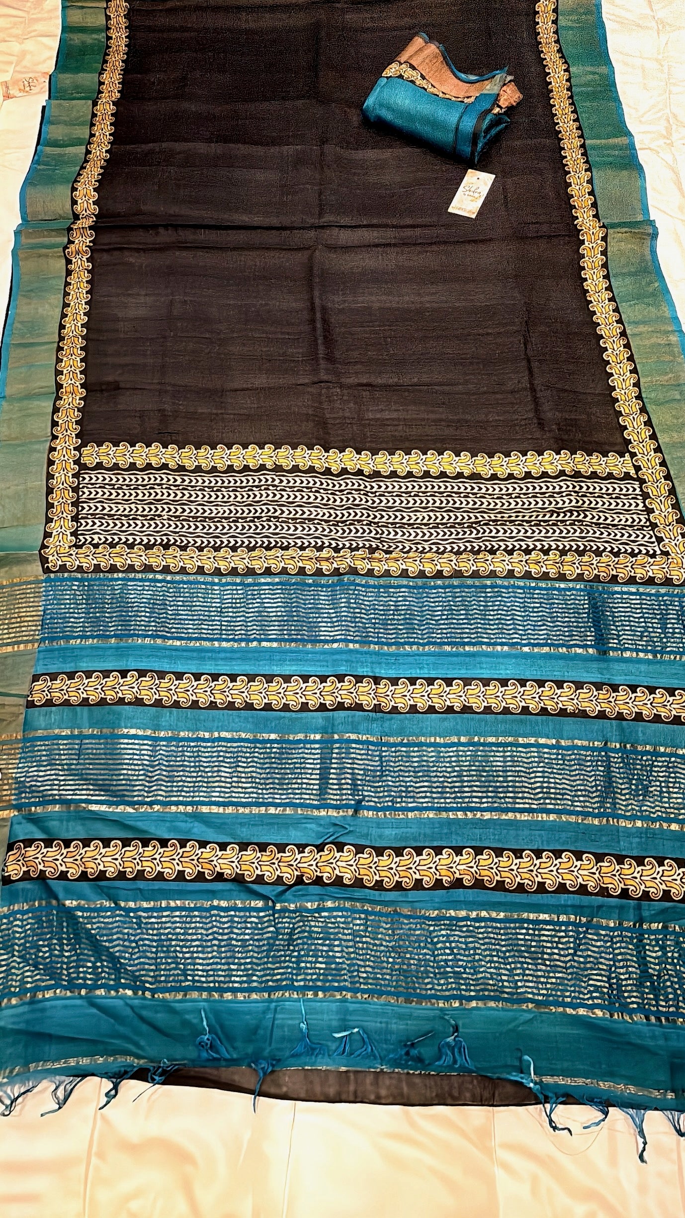 Luxe Weaves