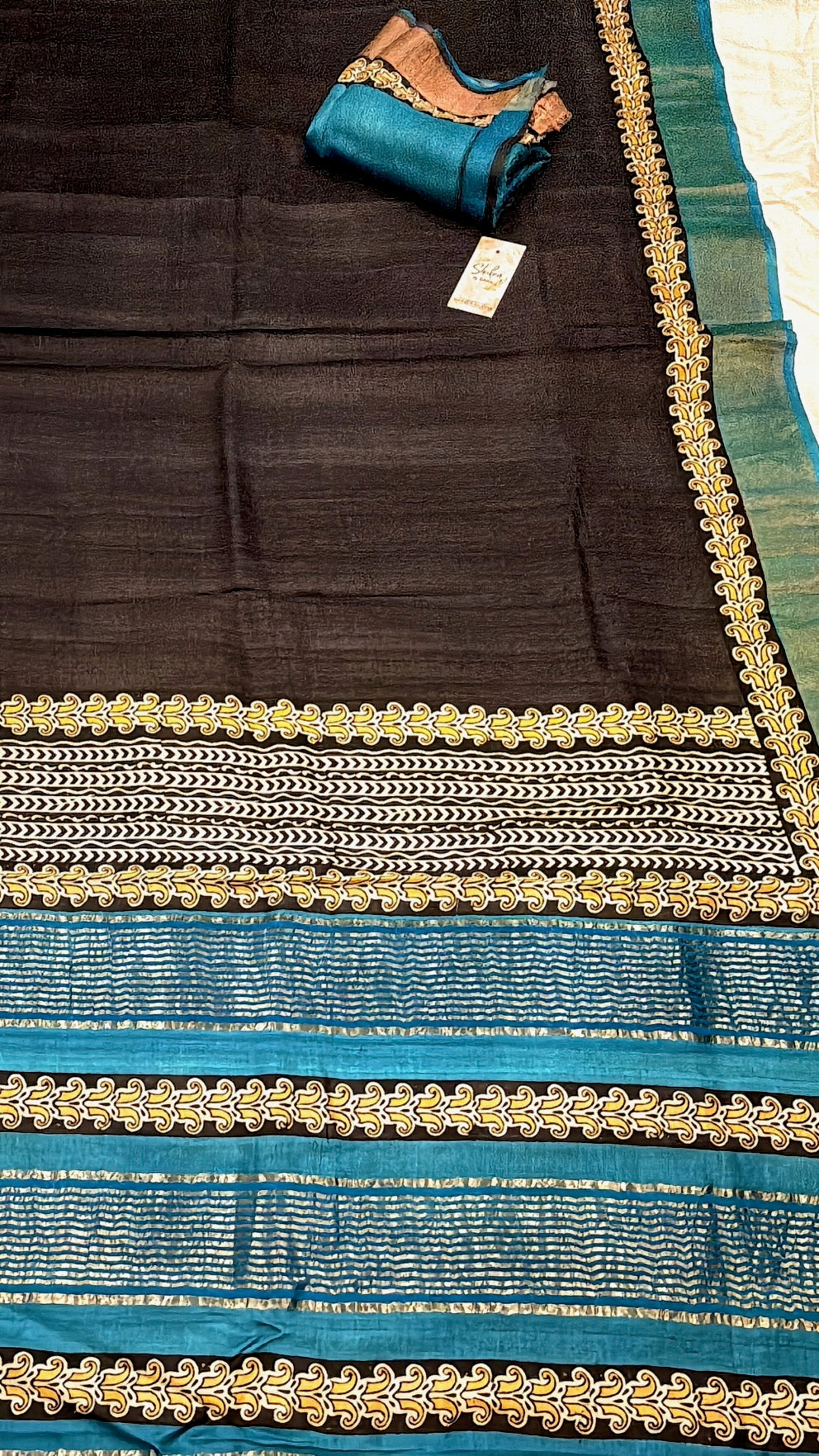 Luxe Weaves
