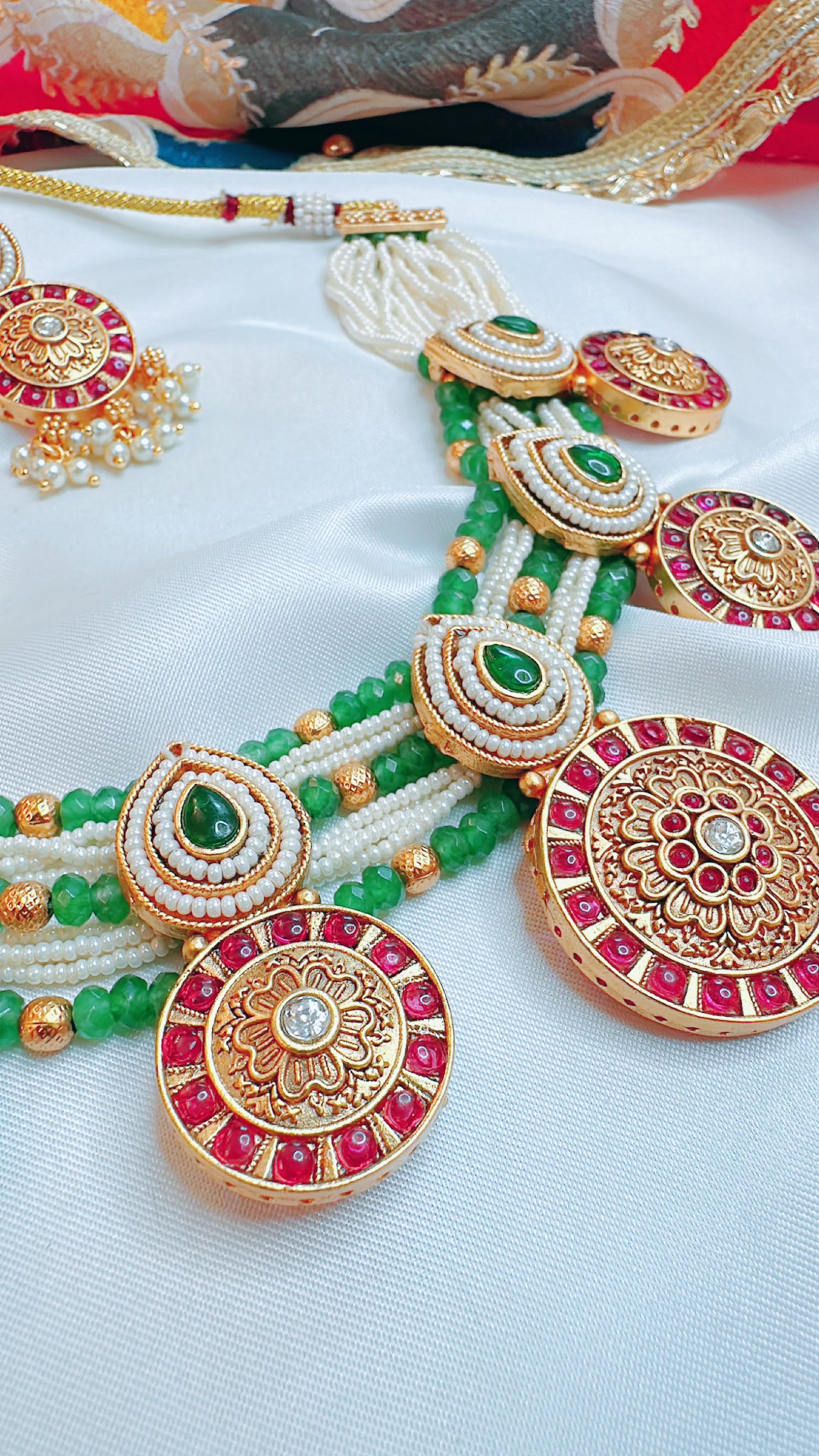 Handcrafted Antique Temple Pearl Necklace Set