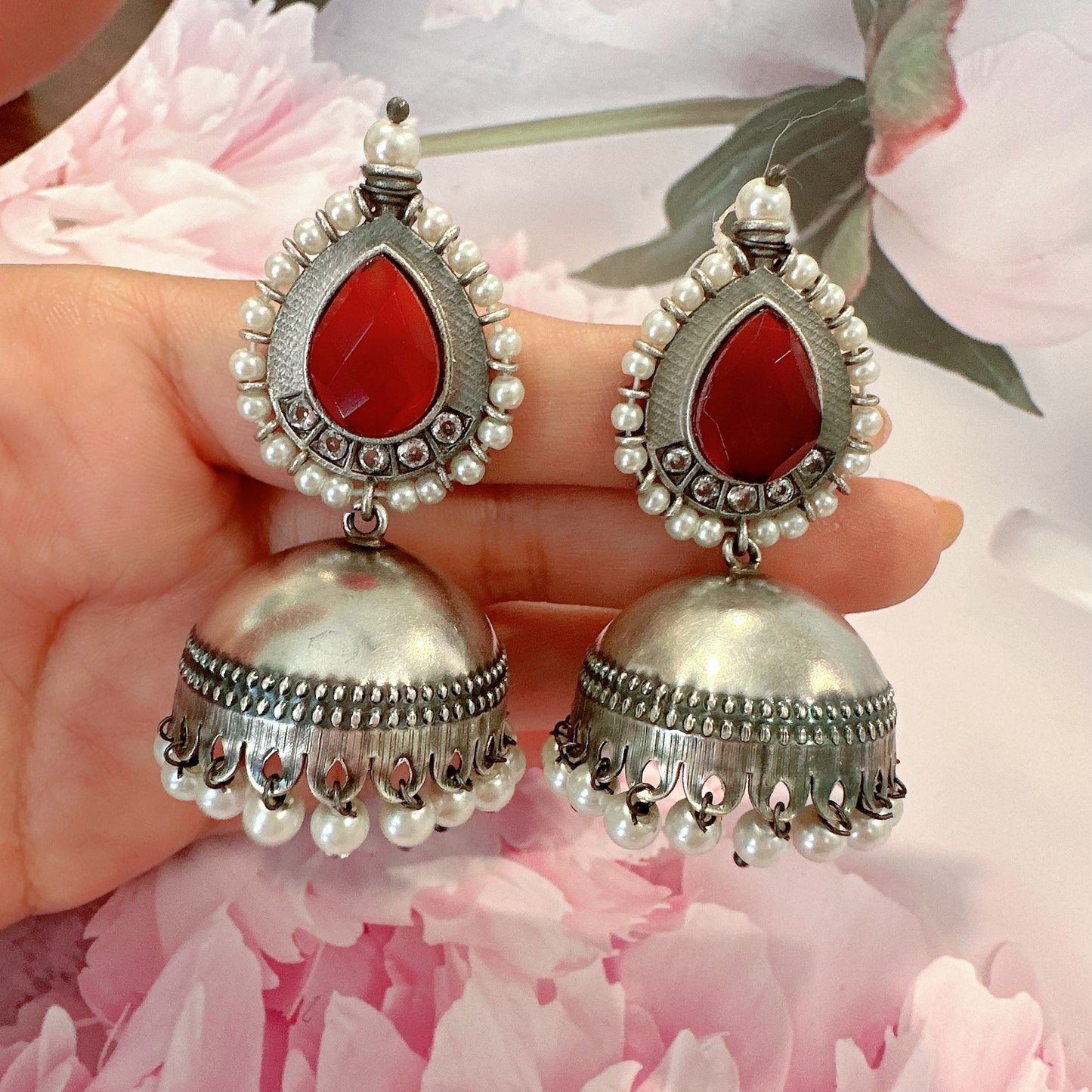 Parna Jhumka