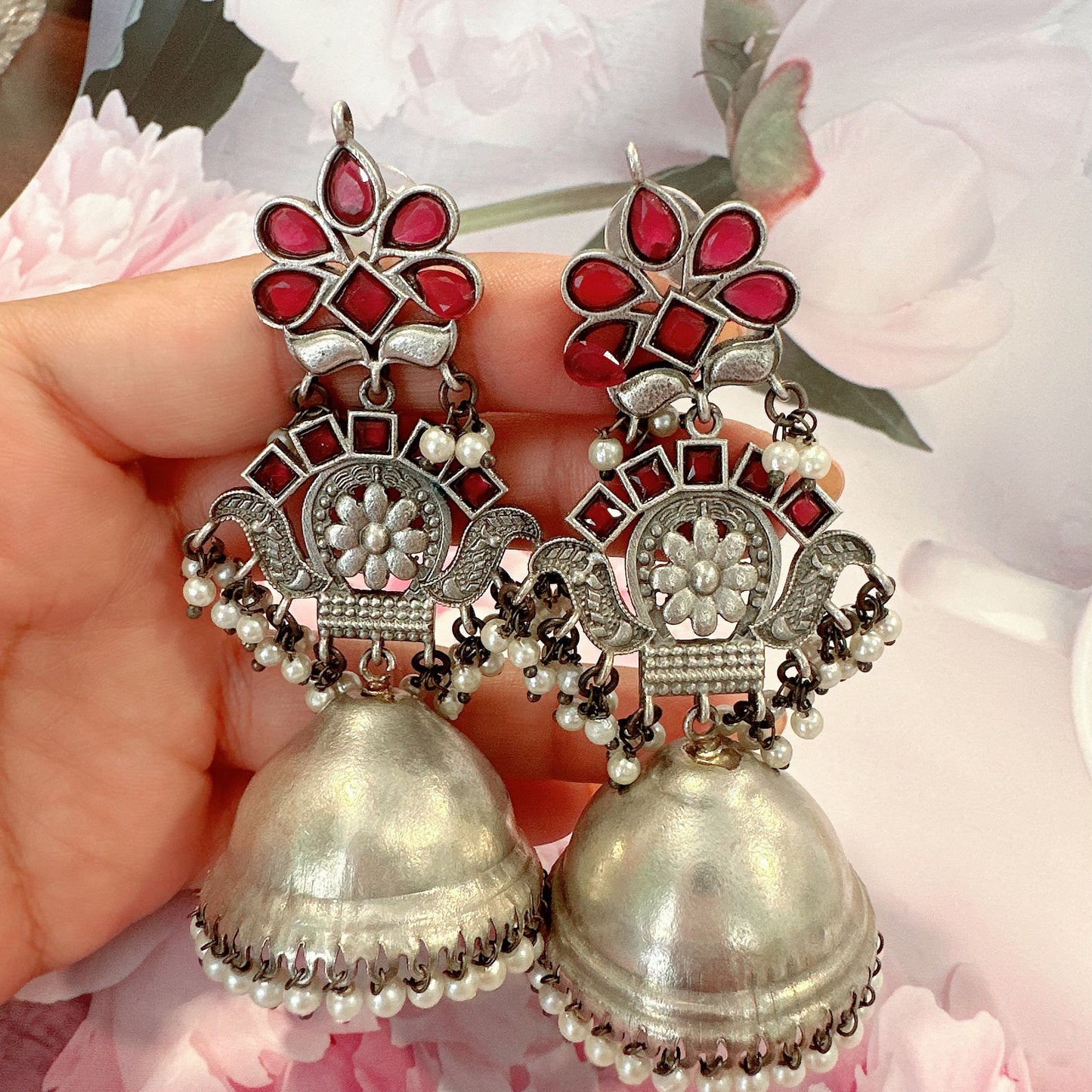 Gulabi Jhumka